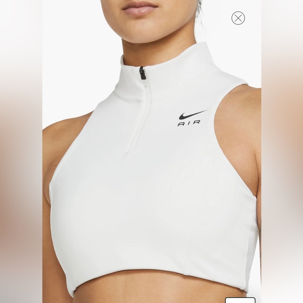 NWT NIKE Half Zip Sports Bra